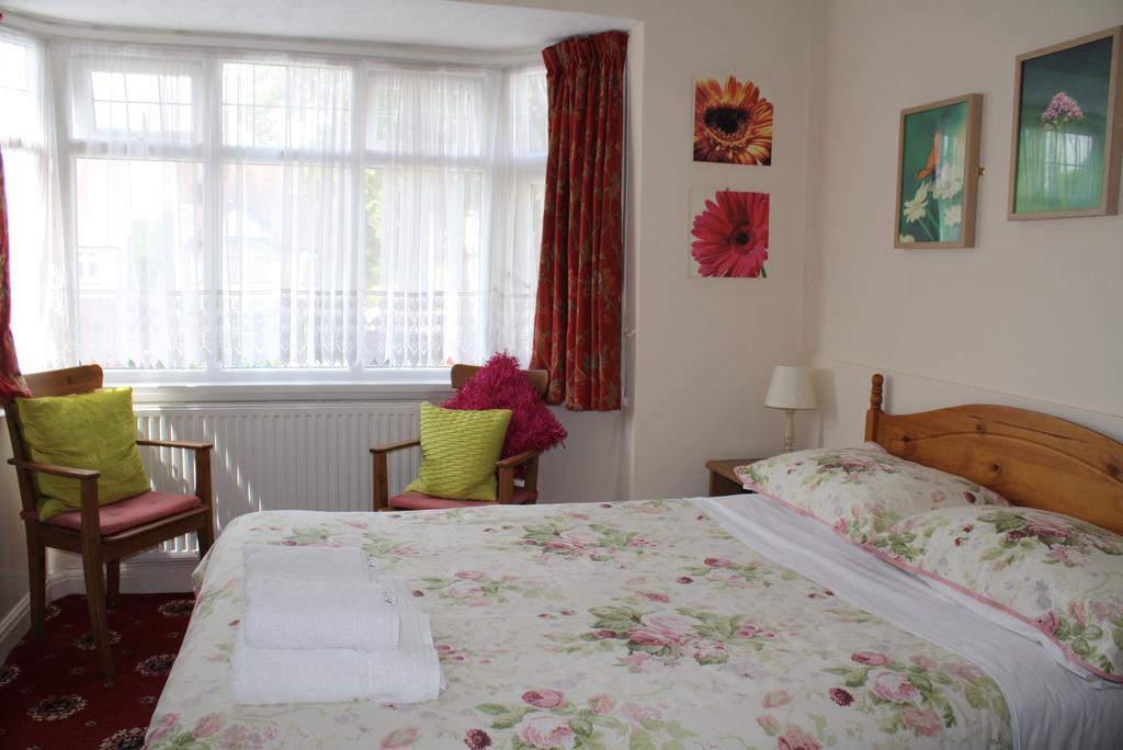 Sunnydale Guest House Stratford-upon-Avon Kültér fotó